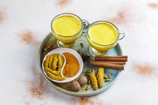 Goldene Milch: Dein beruhigendes Abendritual für süße Träume